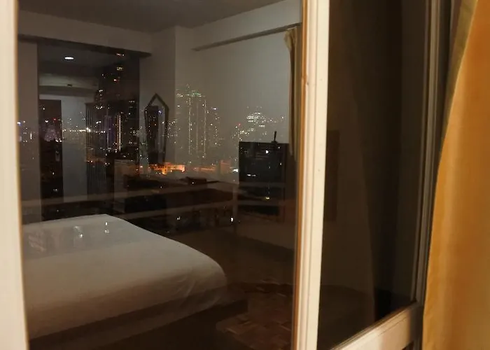 Suriwongse Tower 3* Bangkok